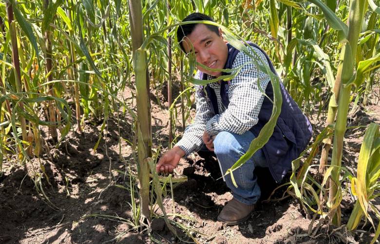 Conoce a Daniel, joven becado por el Gobierno del EdoMéx para estudiar agronomía en Honduras