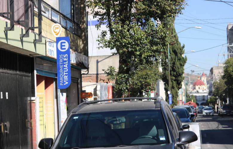 Ya operan en Toluca los parquímetros virtuales, en enero empezarán a aplicar infracciones