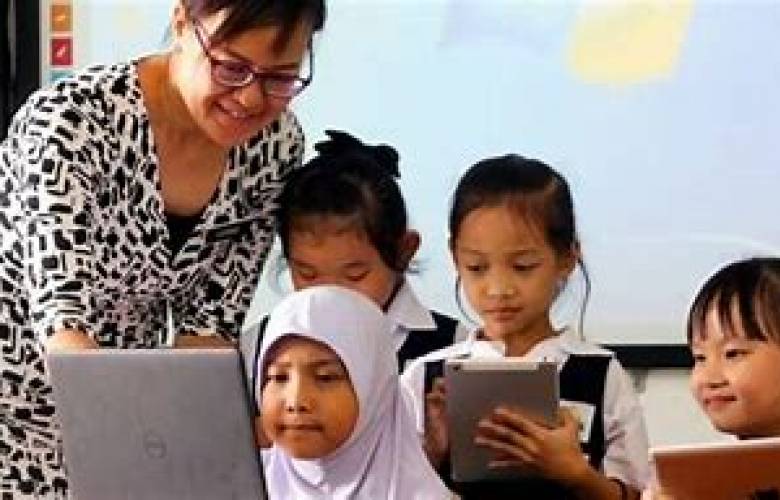 Derecho a la educación, instrumento para el desarrollo de los seres humanos 