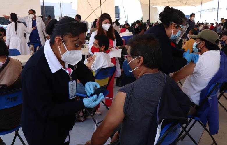  Llegará a Huixquilucan vacuna de refuerzo contra covid-19 para personas de 50 a 59 años 