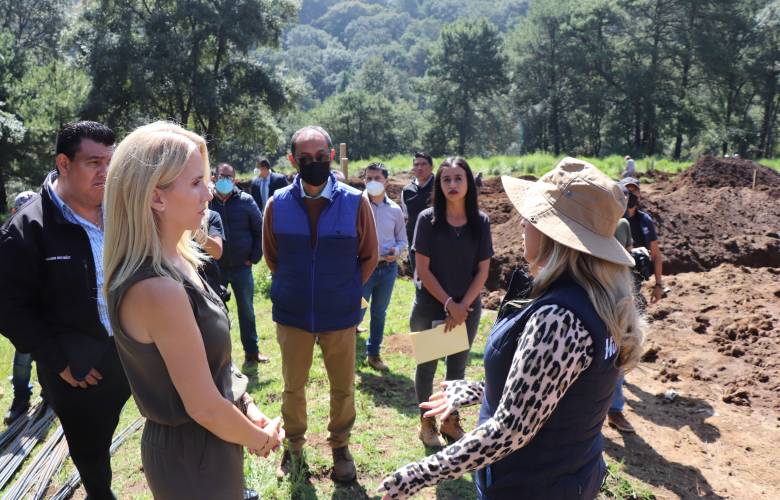 Verifica Romina Contreras avance del Centro de Bienestar Animal de Huixquilucan