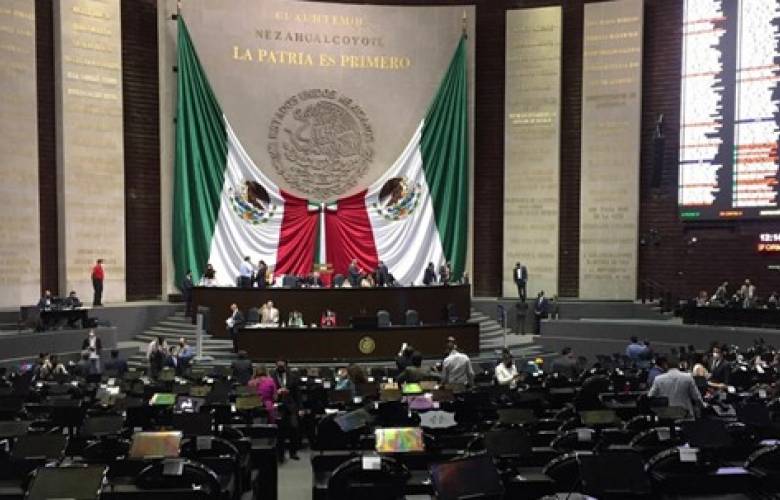 Morena acepta propuesta en materia eléctrica por PAN, PRI Y PRD