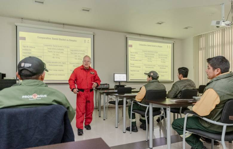 Refuerza Edoméx capacitación de brigadistas con apoyo del “Grupo Relámpagos”