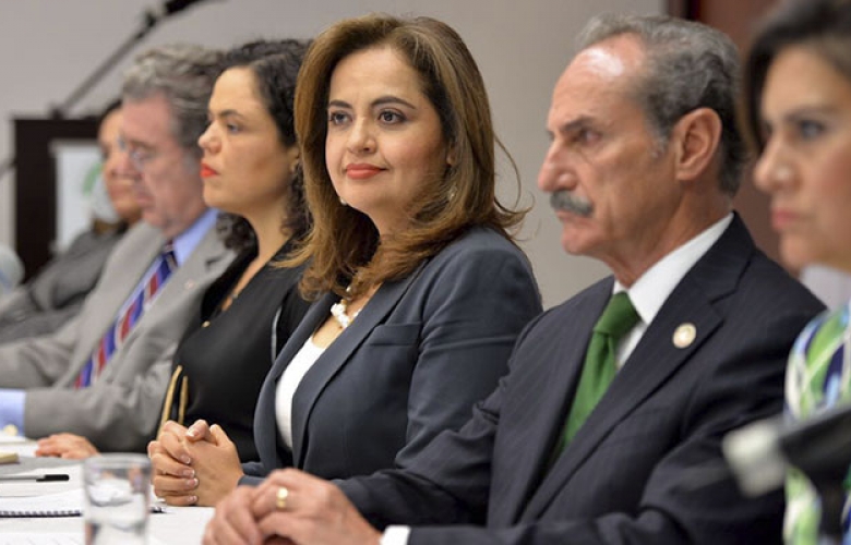 Nueva ley de asentamientos humanos deberá tener como eje rector la reforma al artículo 122 constitucional : ana lilia herrera