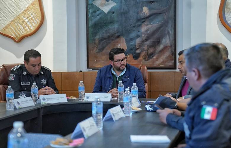 Instala Adolfo Solís mesa de seguridad para la construcción de la paz en Almoloya de Juárez 