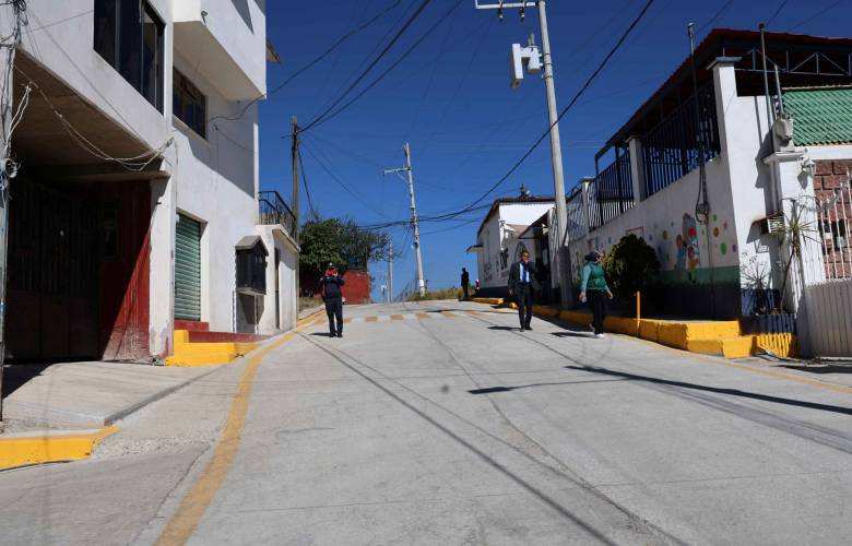 Huixquilucan contigo 24 7 mejora calles en San Juan Yautepec 