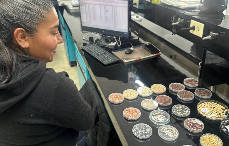 Acerca Gobierno del EdoMéx tecnología y capacitación a productores del campo en la Expo Agro Alimentaria