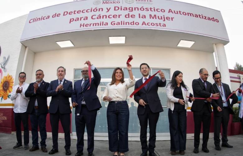 Toma ISSSTE control de clínica especializada en cáncer de la mujer en Iztacalco