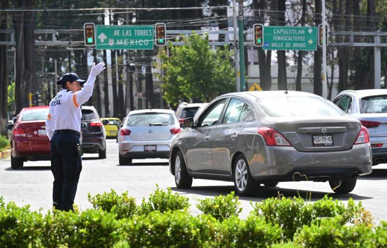¡Ya entró en vigor la reforma al Reglamento de Tránsito del EdoMéx! Mujeres agentes de tránsito únicas facultadas para infraccionar