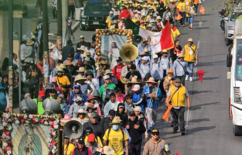 Partieron de Toluca más de 22 mil peregrinos rumbo el Tepeyac