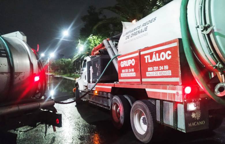 Grupo Tláloc atiende oportunamente encharcamientos en Nezahualcóyotl, La Paz y San Mateo Atenco