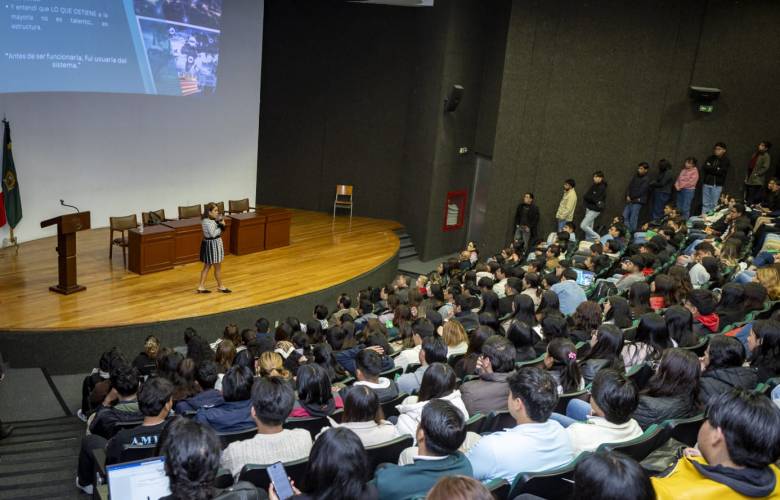Destacan internacionalización como eje clave en la formación universitaria en la UAEMéx