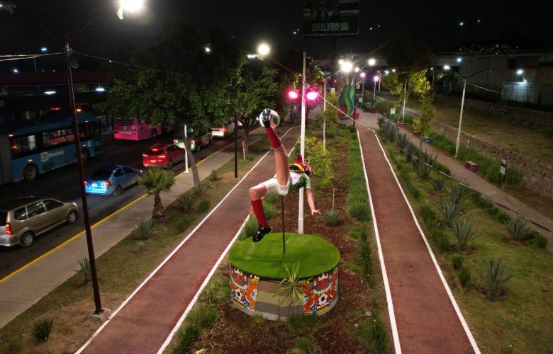 Recupera Ecatepec corredor de la México-Pachuca con Sendero Seguro y paseo mundialista