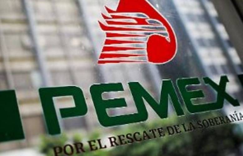 Vinculan derrame en el Golfo de México a instalaciones de Pemex en Akatún