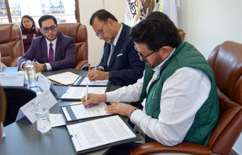 Impulsa Adolfo Solís alianza educativa con la Universidad Digital en Almoloya de Juárez