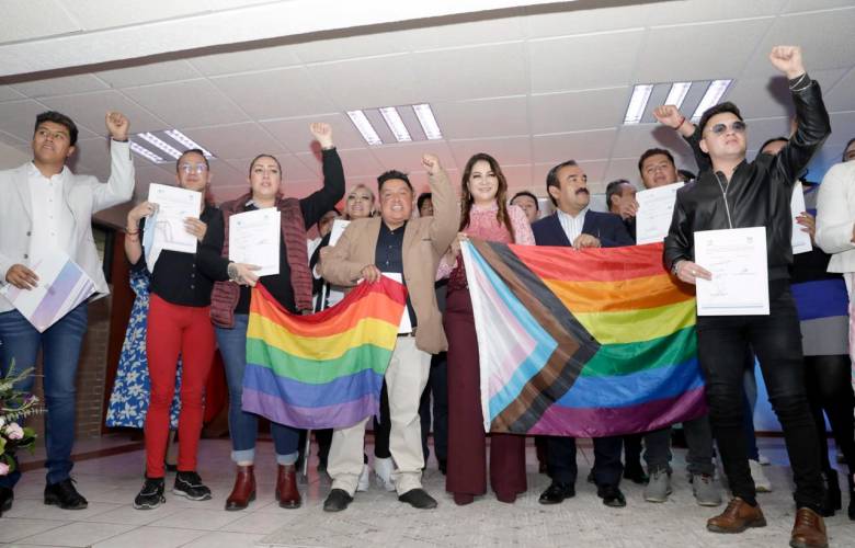 Establece CODHEM alianzas con colectivos LGBTTTI+ y el ayuntamiento de Valle de Chalco para educar sobre la diversidad sexual 