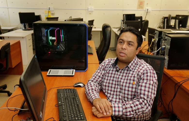 Desarrollan en Tianguistenco de la UAEMéx herramientas para detectar reúso de código fuente y frenar plagios