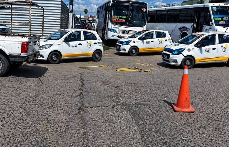 Perfila Atlacomulco plan para ordenar transporte público ante saturación de taxis colectivos