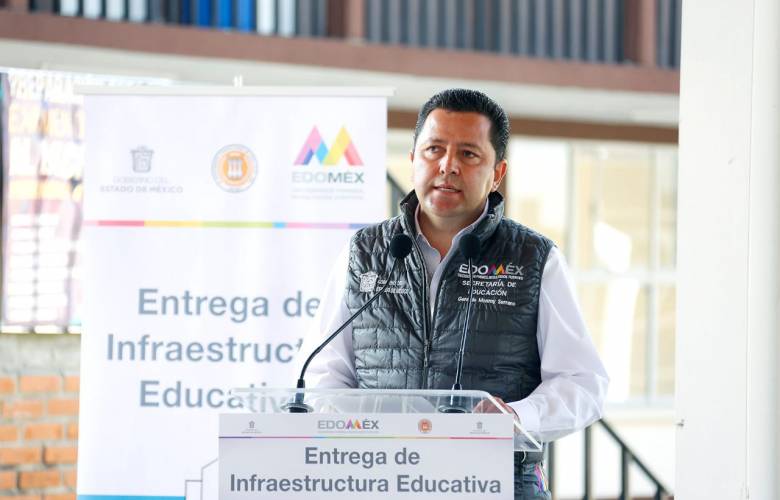 Rehabilitan Escuela Secundaria Técnica NO. 0043 en Xonacatlán