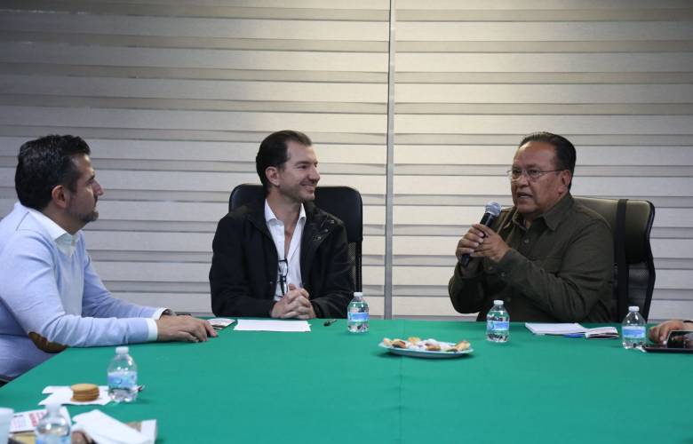 Reconoce Asociación de Colonos de Ciudad Satélite trabajo legislativo en favor de Naucalpan