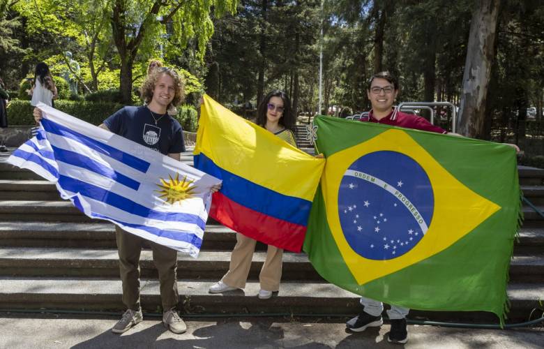 Recibe UAEMéx a estudiantes de movilidad nacional e internacional 2026A