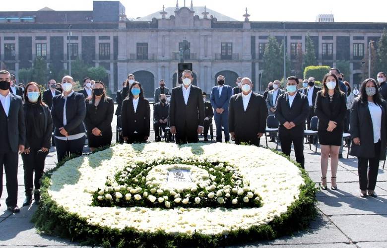 Honra toluca memoria de quienes perdieron la batalla contra covid-19