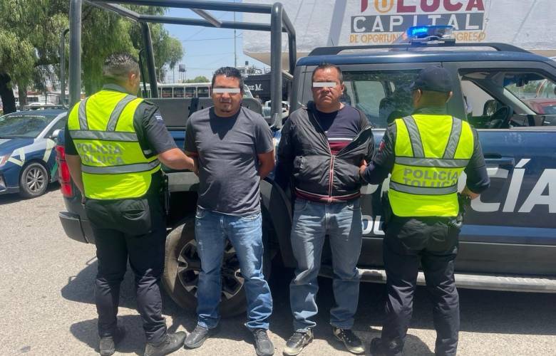 Detienen en Toluca a sujeto en vehículo con reporte de robo; otros dos con autopartes de dudosa procedencia