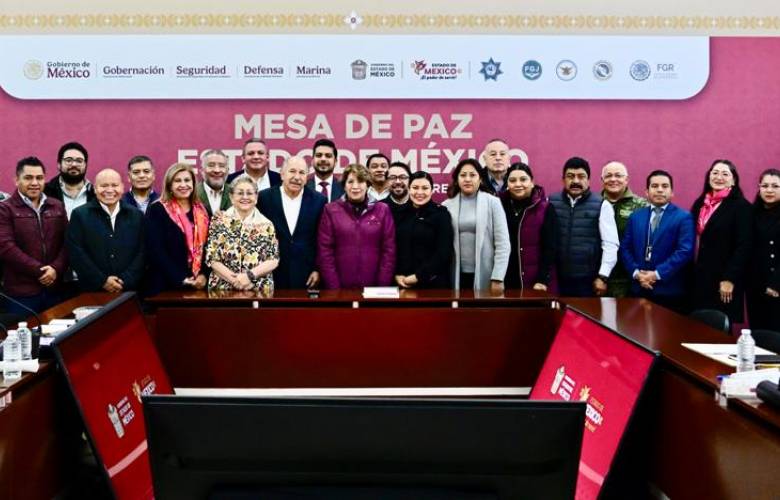 Estamos con usted, Presidenta Sheinbaum: afirma Gobernadora Delfina Gómez y presidentes municipales