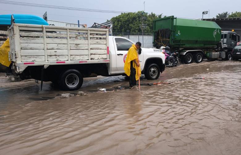 Activan Operativo Tormenta en Ecatepec tras intensa lluvia con granizo