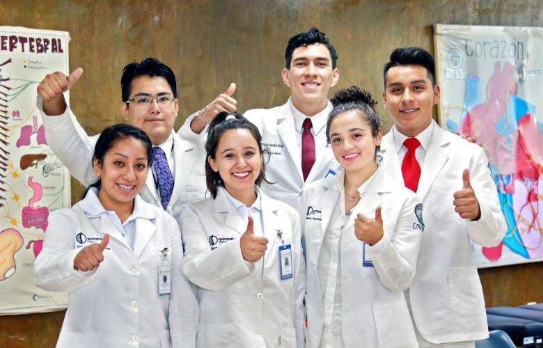 Gobierno del EdoMéx becará a estudiantes de universidades, tecnológicos y normales con dos mil pesos mensuales