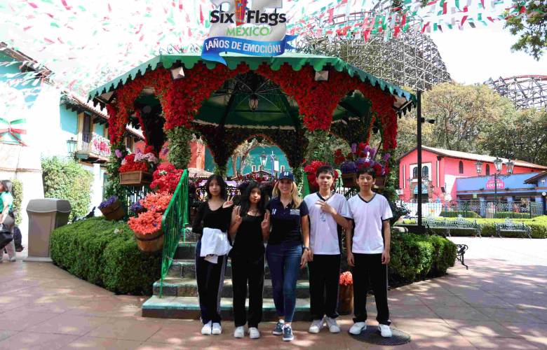 Más de 17 mil estudiantes de Huixquilucan se divierten en parques recreativos 